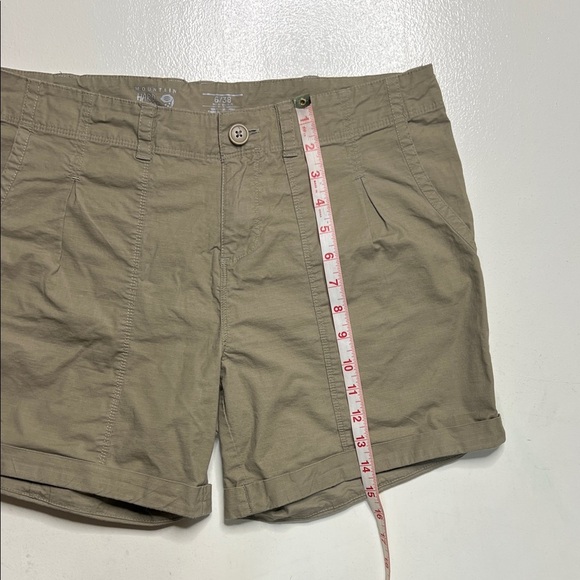 Mountain Hardwear Women's Tan Shorts size 6 - Picture 5 of 6